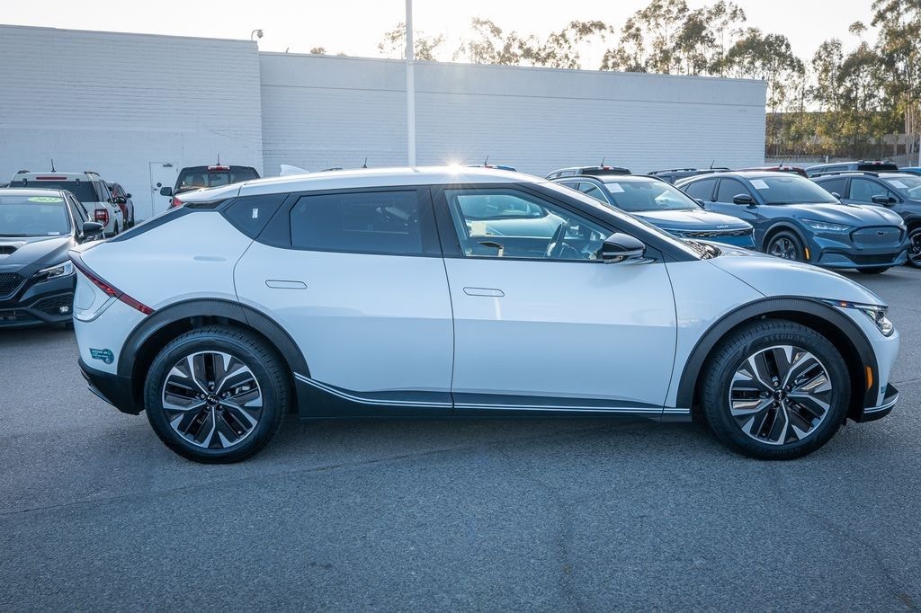Used 2024 Kia EV6 Light SUV