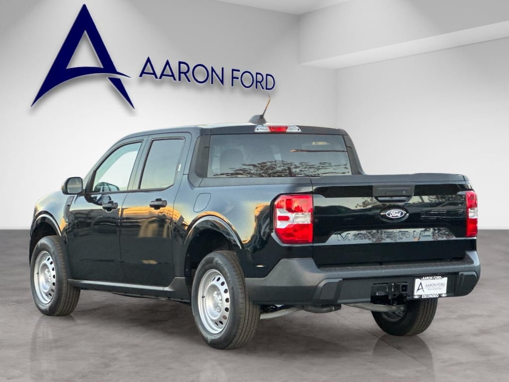 New 2025 Ford Maverick XL Truck