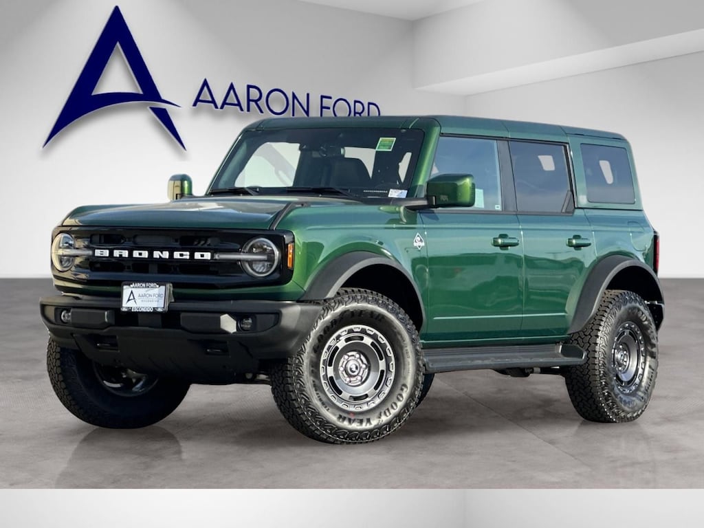 New 2025 Ford Bronco Outer Banks SUV