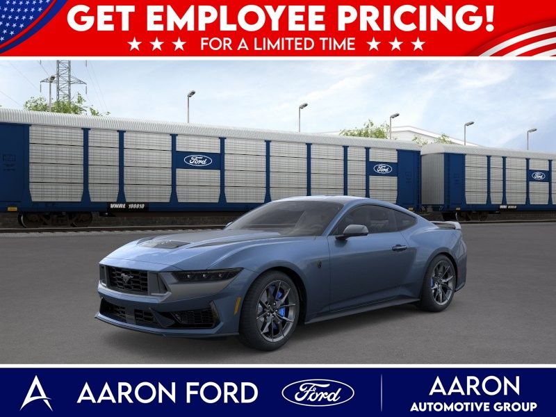 2026 Ford Mustang Dark Horse's photo