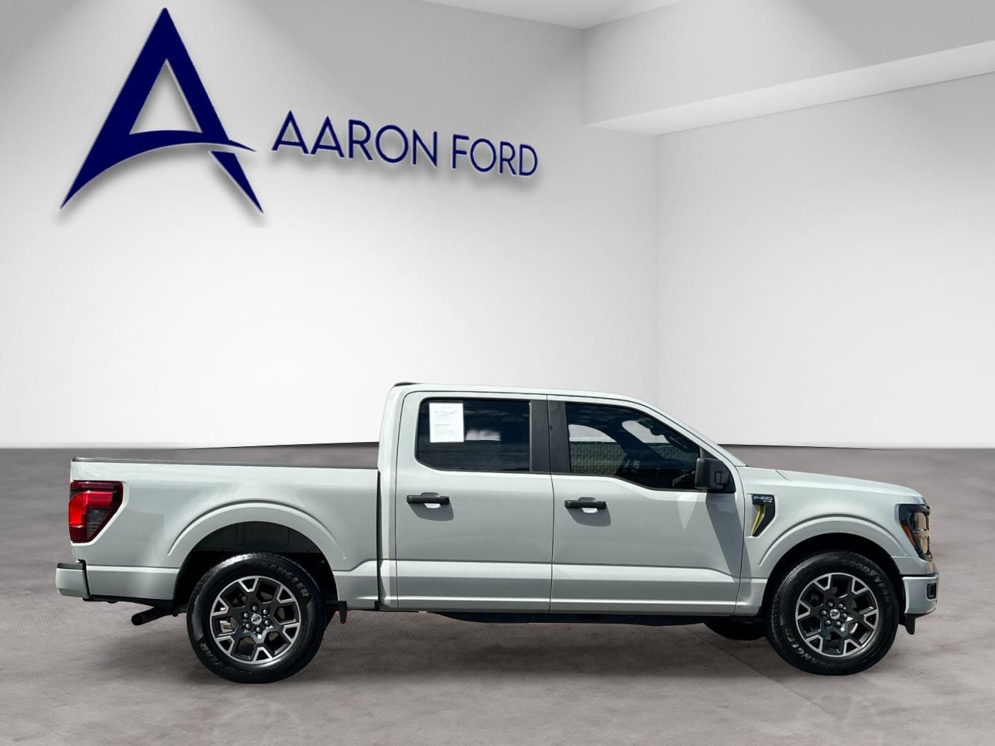 2024 Ford F-150 STX photo 6