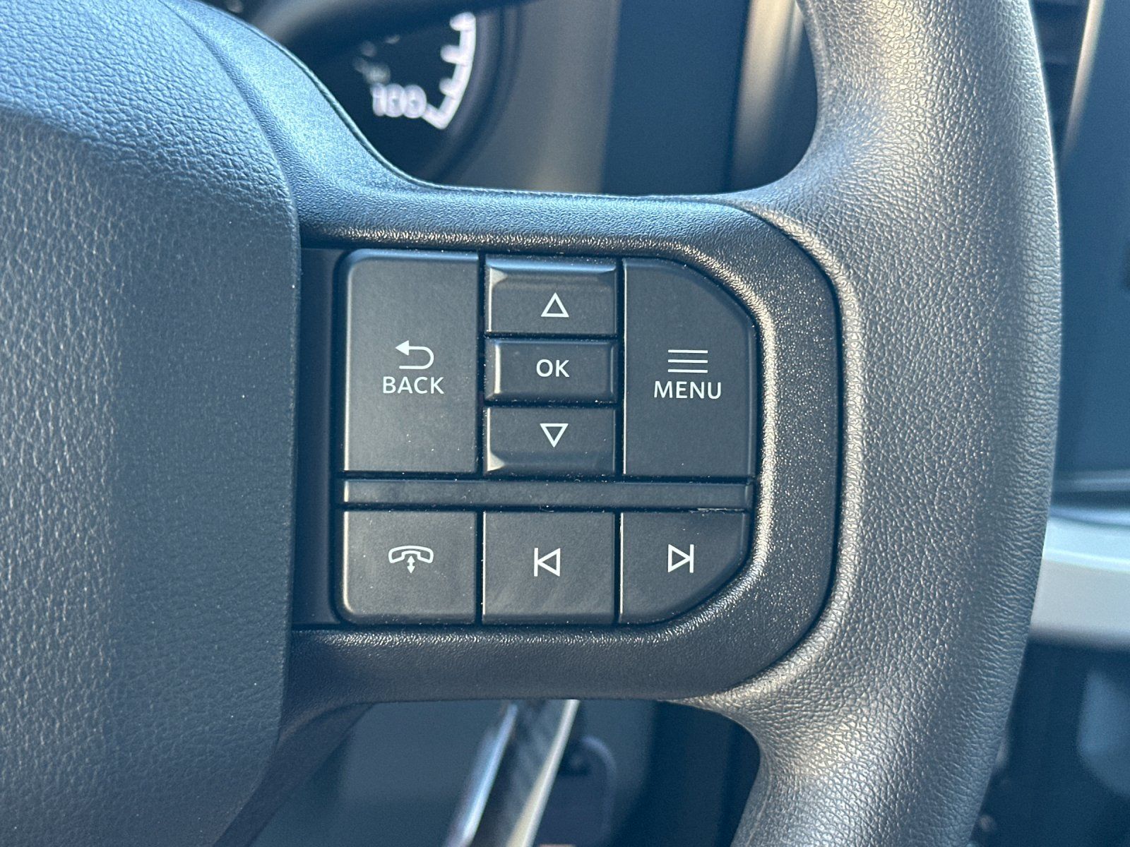 2025 Ford F-550 Super Duty Chassis Cab XL - Photo 25