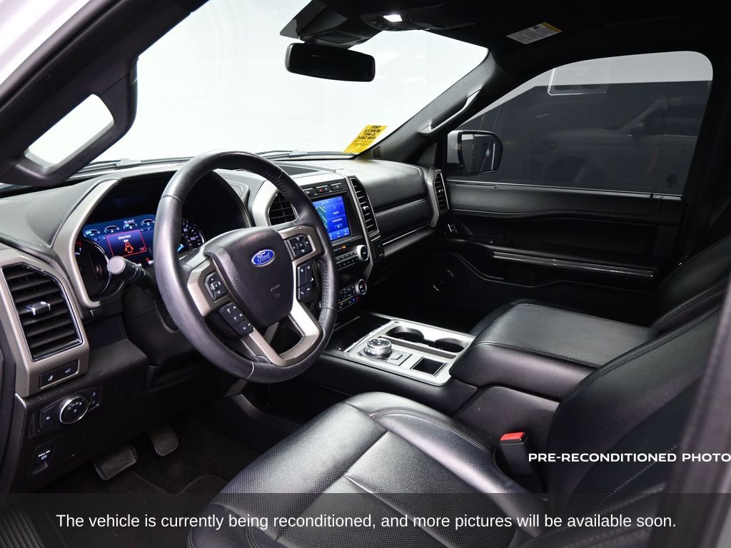 2020 Ford Expedition XLT photo 5