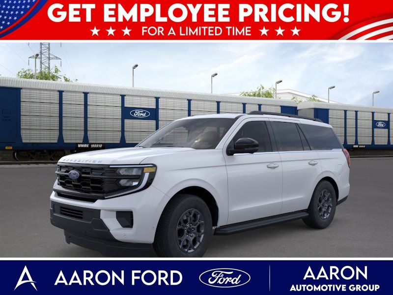 2026 Ford Expedition Active's photo