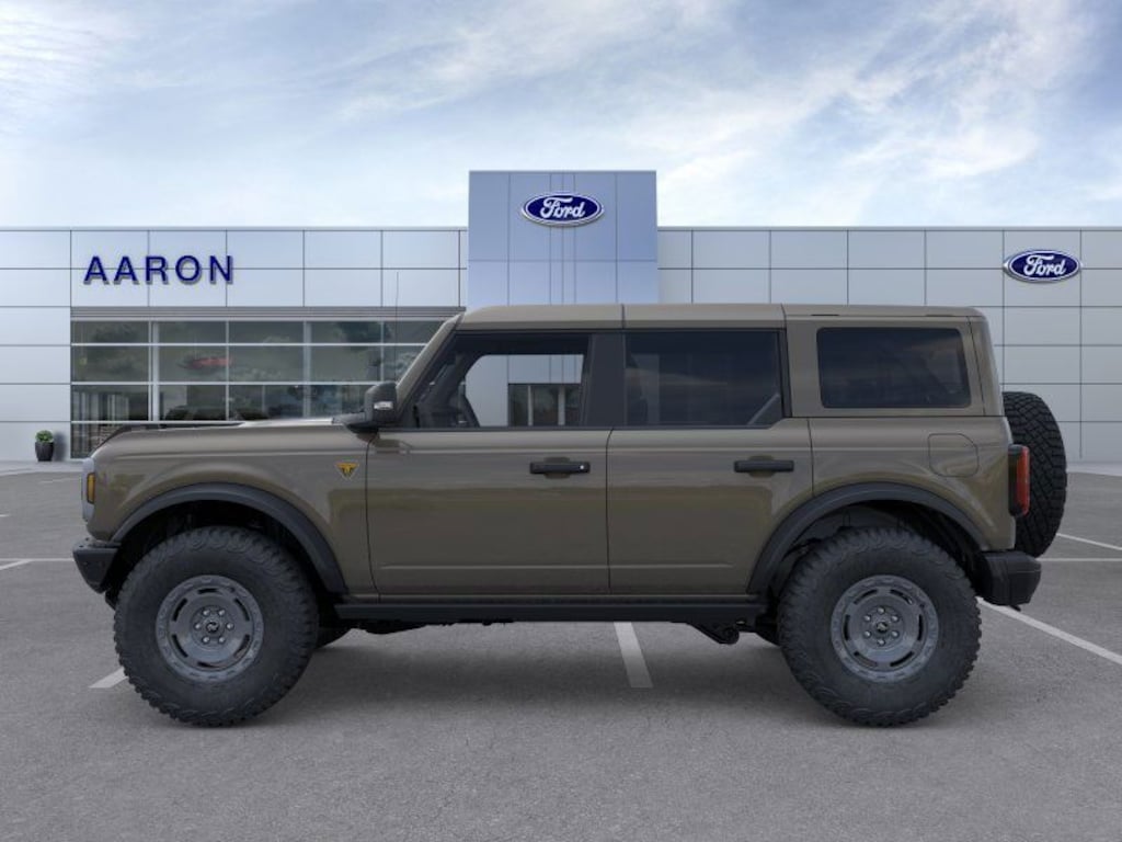 New 2025 Ford Bronco Badlands SUV
