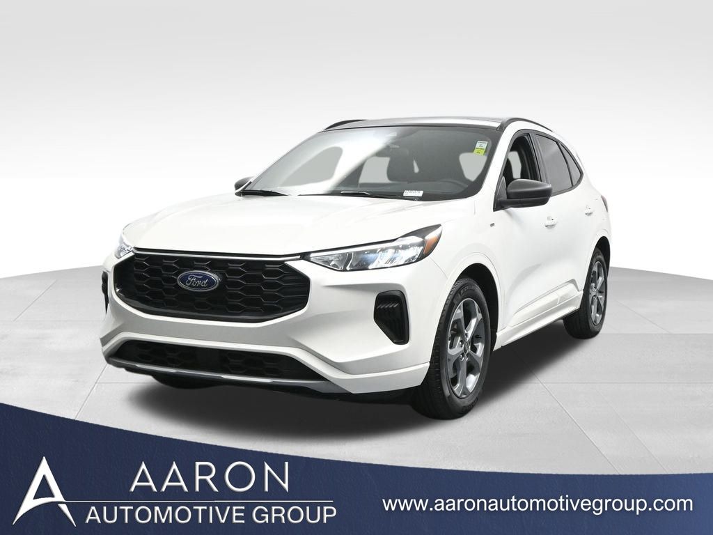 2024 Ford Escape ST-Line's photo