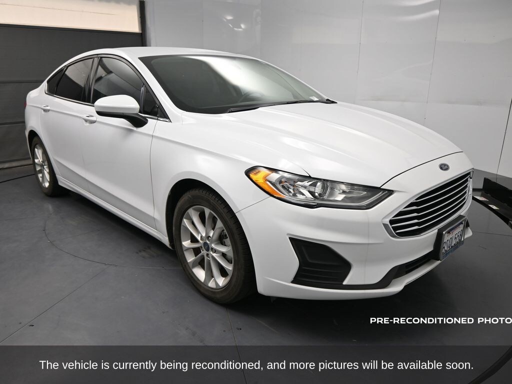 Used 2020 Ford Fusion SE Sedan