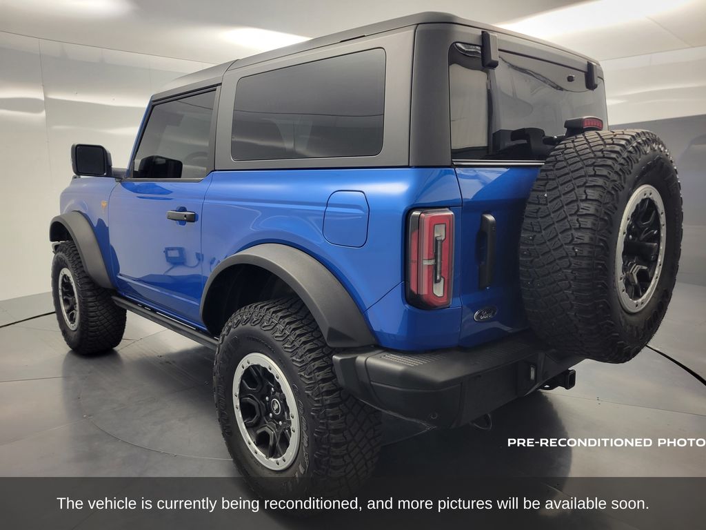 2023 Ford Bronco Badlands photo 3