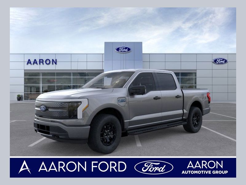 2025 Ford F-150 Lightning XLT's photo