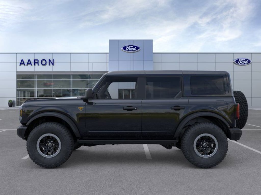 New 2025 Ford Bronco Badlands SUV