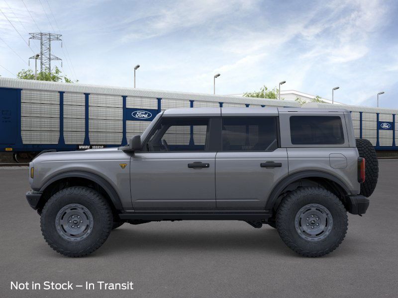 2025 Ford Bronco Badlands photo 3