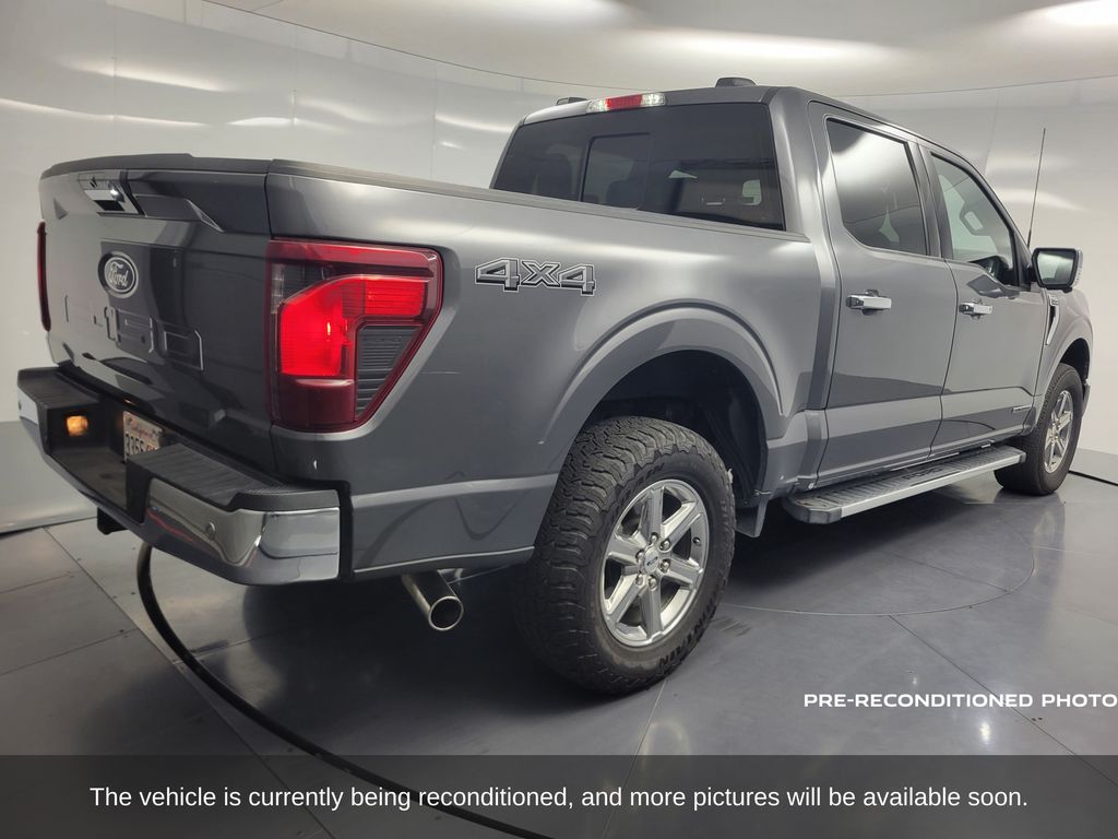 2024 Ford F-150 XLT photo 4