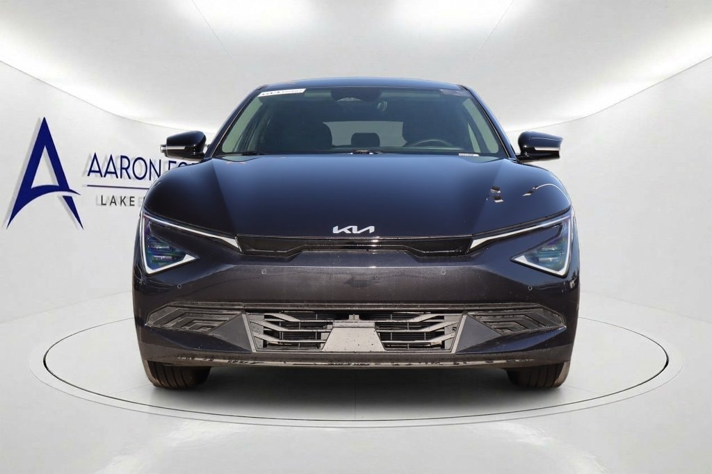 Used 2025 Kia EV6 Light L/R with VIN 5XYC34JAXSG013354 for sale in Lake Elsinore, CA