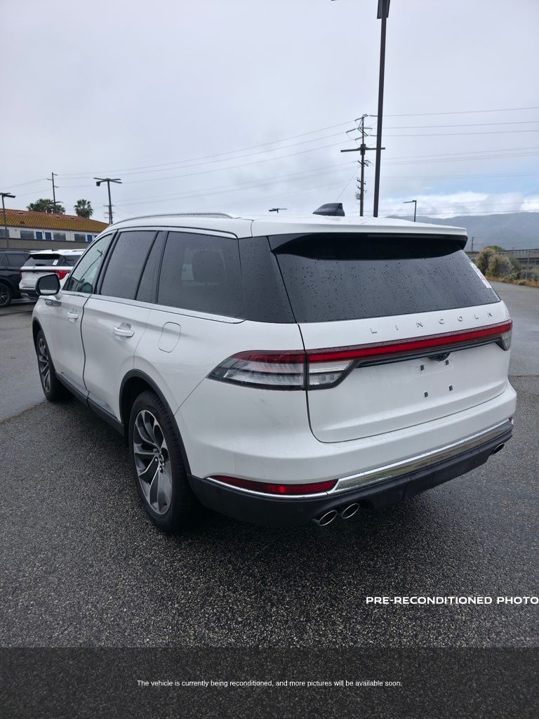 2025 Lincoln Aviator Reserve photo 4