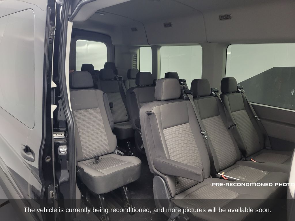 2024 Ford Transit photo 3