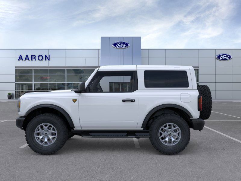 2025 Ford Bronco Badlands photo 3