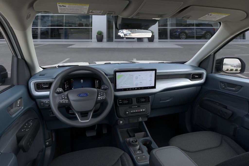 2025 Ford Maverick XLT - Photo 10