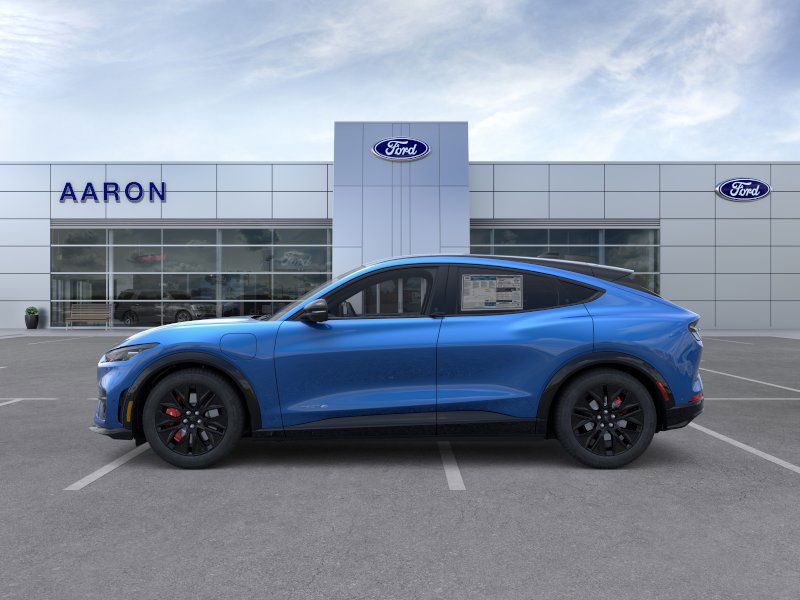 2025 Ford Mustang Mach-E Premium photo 3