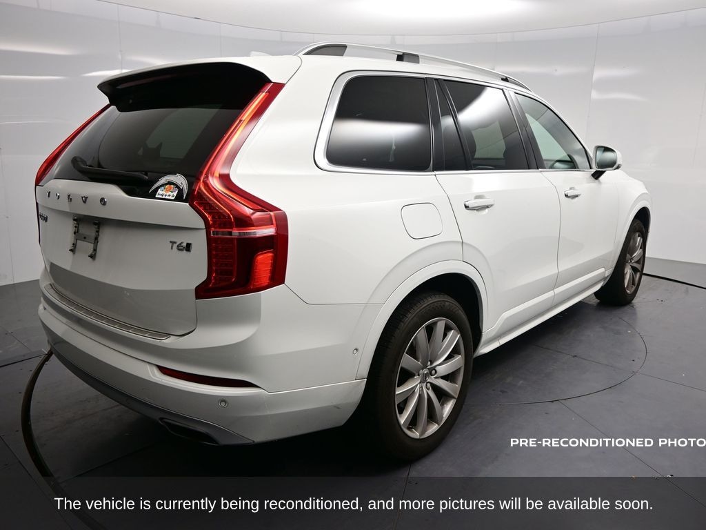 Used 2019 Volvo XC90 T6 Momentum SUV