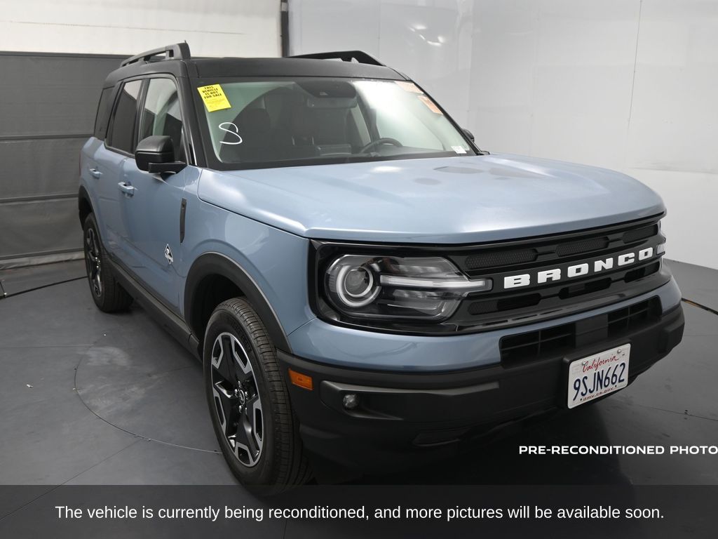 2024 Ford Bronco Sport Outer Banks photo 3