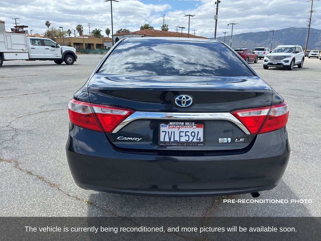 2017 Toyota Camry Hybrid photo 6