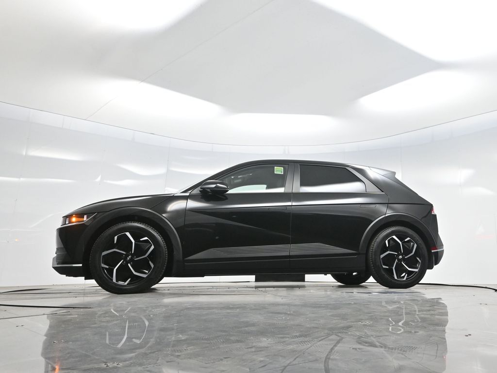 2022 Hyundai IONIQ 5 SEL photo 6