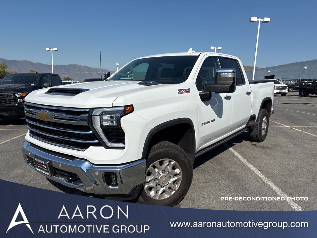 2024 Chevrolet Silverado HD LTZ 4WD Crew Cab Standard Box's photo
