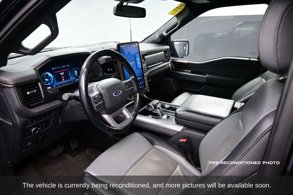 2022 Ford F-150 Lightning photo 5