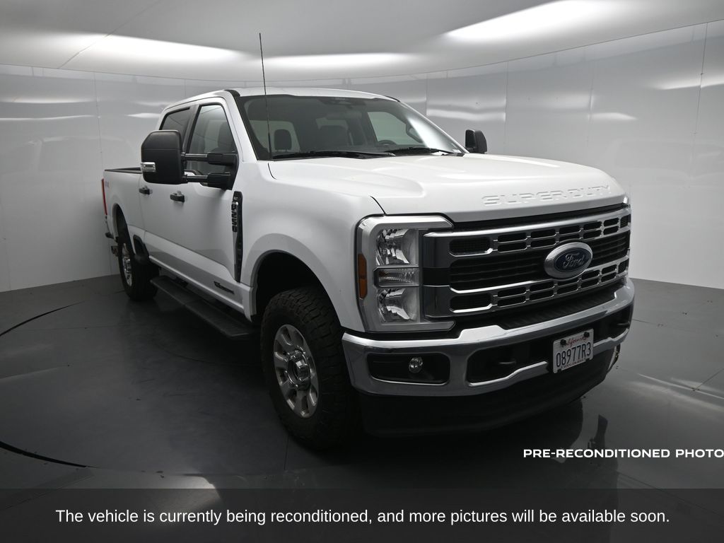 2024 Ford F-250 photo 3