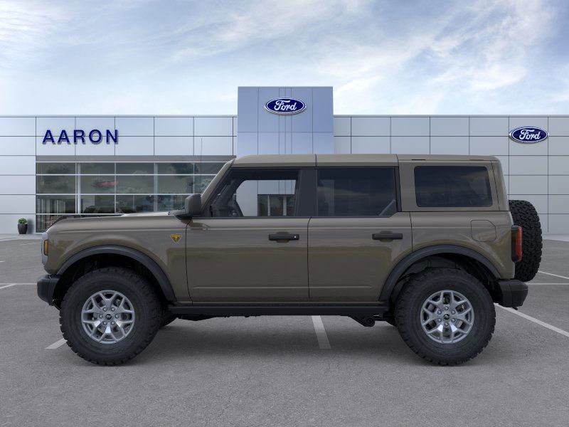 2025 Ford Bronco Badlands photo 3