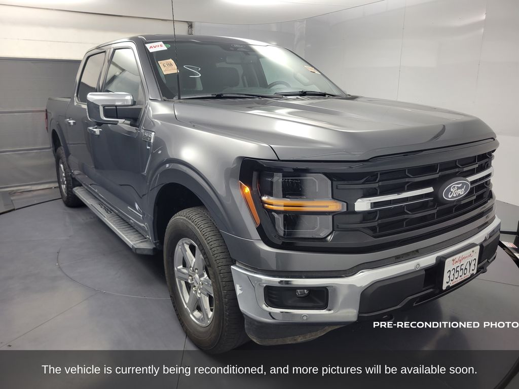 2024 Ford F-150 XLT photo 2