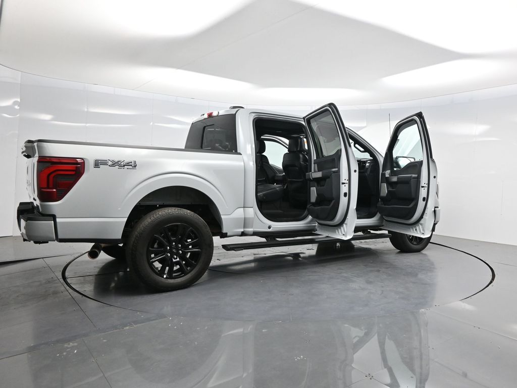 2024 Ford F-150 Platinum photo 4