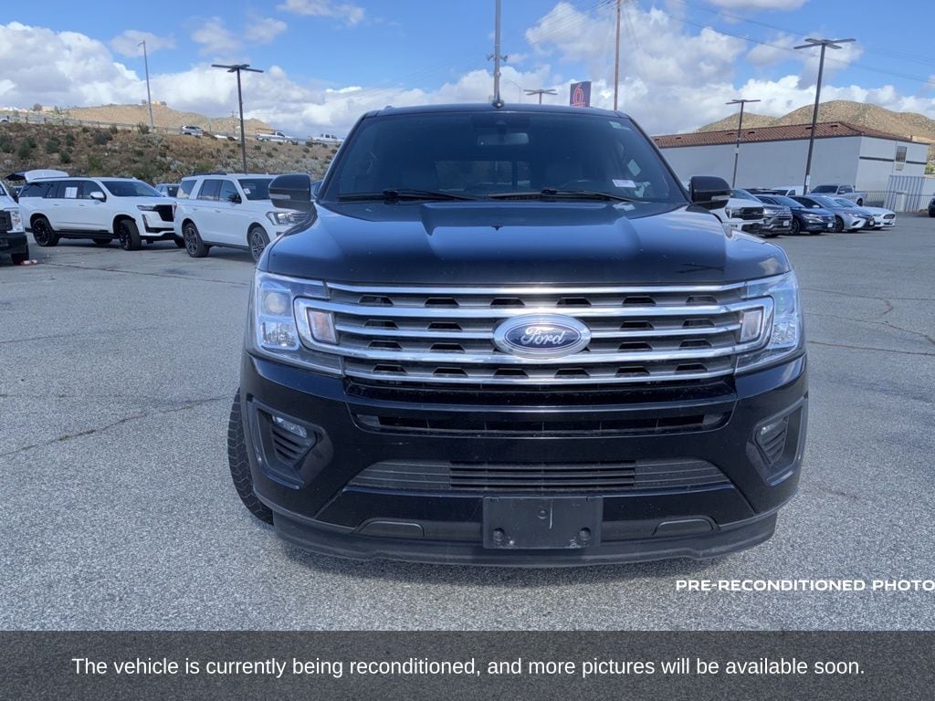 2021 Ford Expedition Max XLT photo 2
