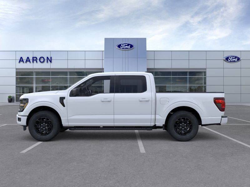2025 Ford F-150 XLT photo 2