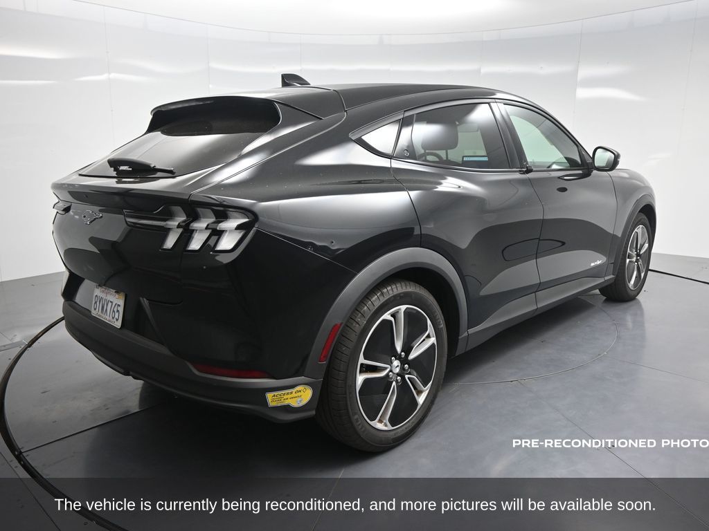 2021 Ford Mustang Mach-E Select photo 3
