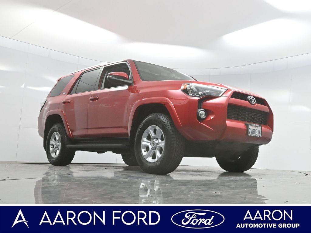 2016 Toyota 4Runner SR5 Premium photo 2