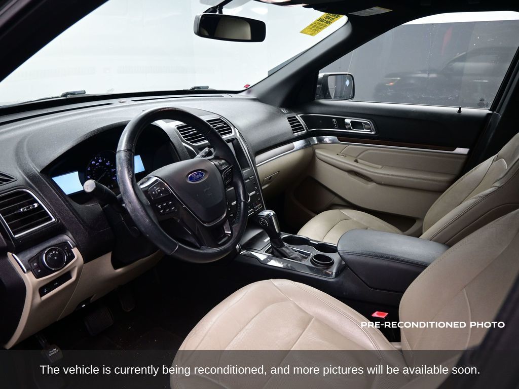 2019 Ford Explorer Limited photo 6
