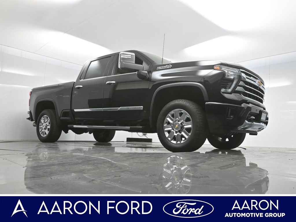 2024 Chevrolet Silverado 2500HD High Country photo 2