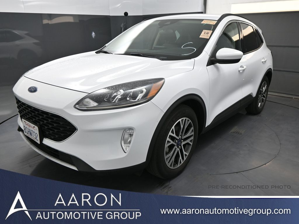 2020 Ford Escape SEL