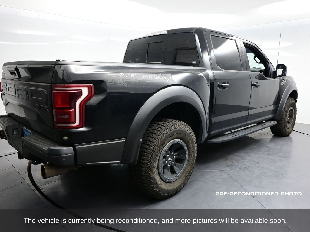 2017 Ford F-150 Raptor photo 4
