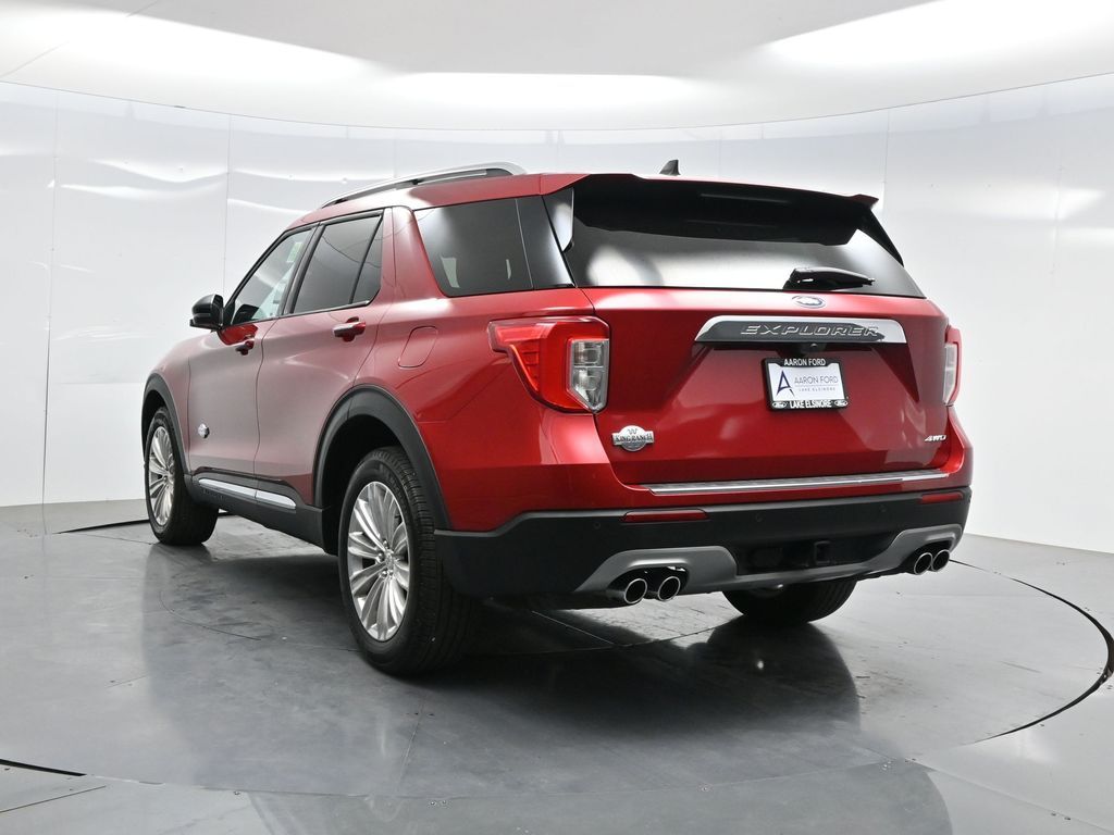 2024 Ford Explorer King Ranch photo 5