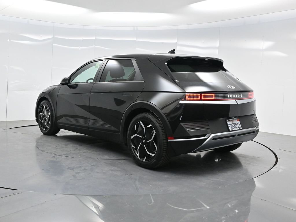 2022 Hyundai IONIQ 5 SEL photo 5
