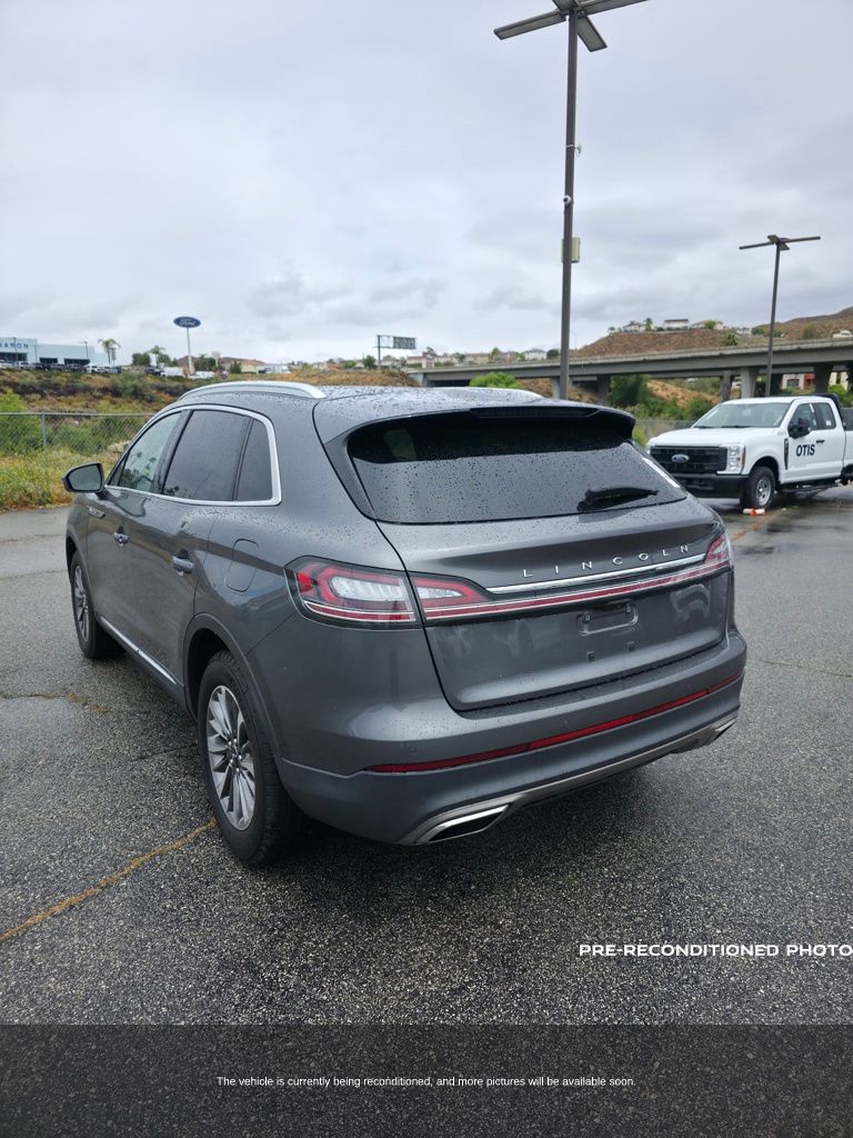 2023 Lincoln Nautilus Standard photo 3