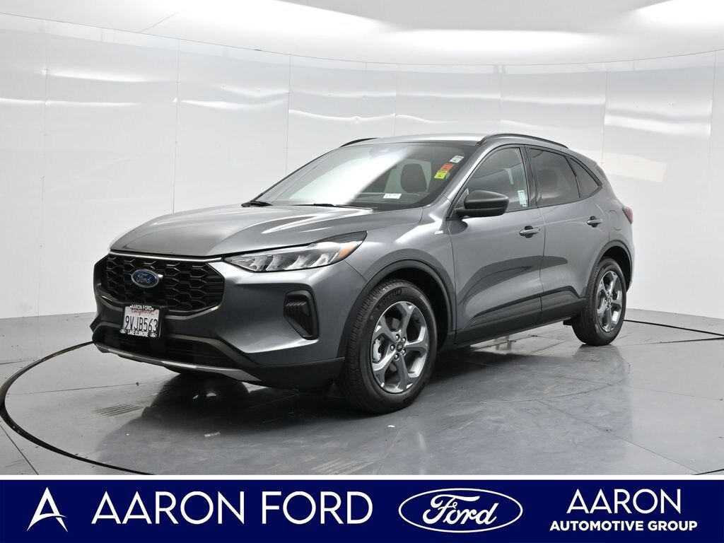 New 2025 Ford Escape Hybrid ST-Line SUV