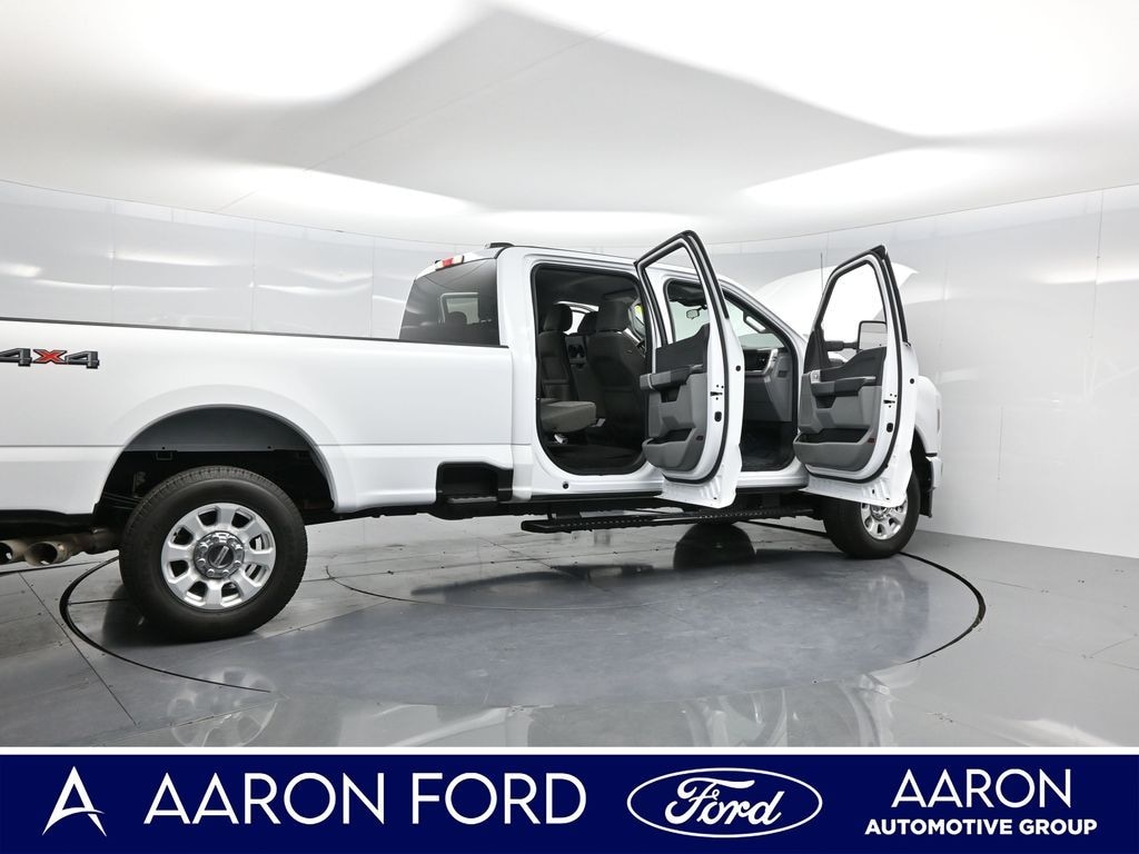 Used 2024 Ford F-250SD XLT Truck