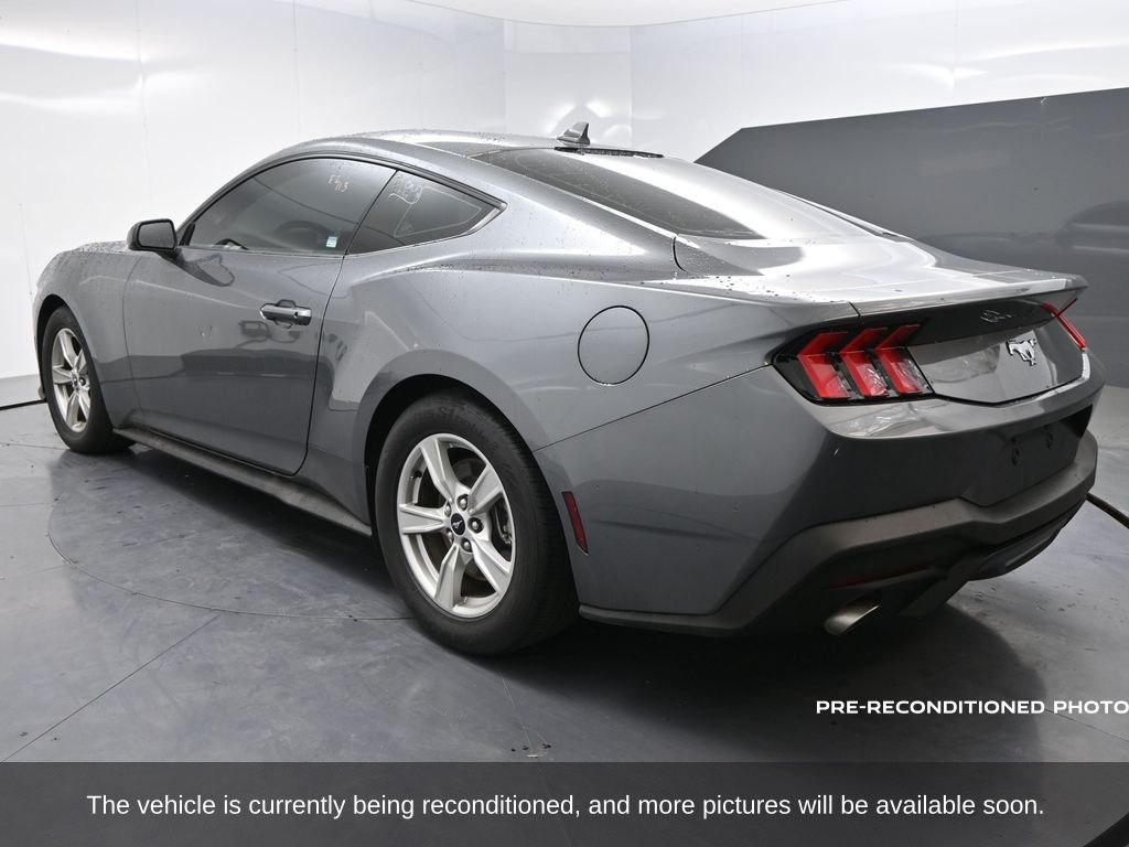 2024 Ford Mustang EcoBoost photo 3