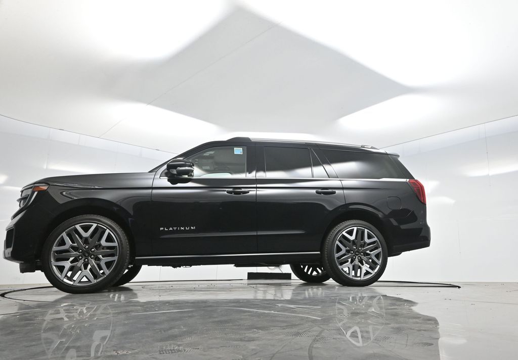 2025 Ford Expedition Platinum photo 6