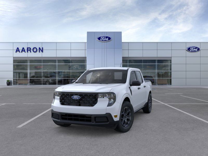 2025 Ford Maverick XLT photo 2