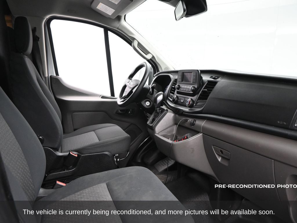2024 Ford Transit photo 3