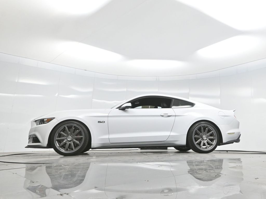 2016 Ford Mustang GT Premium photo 6